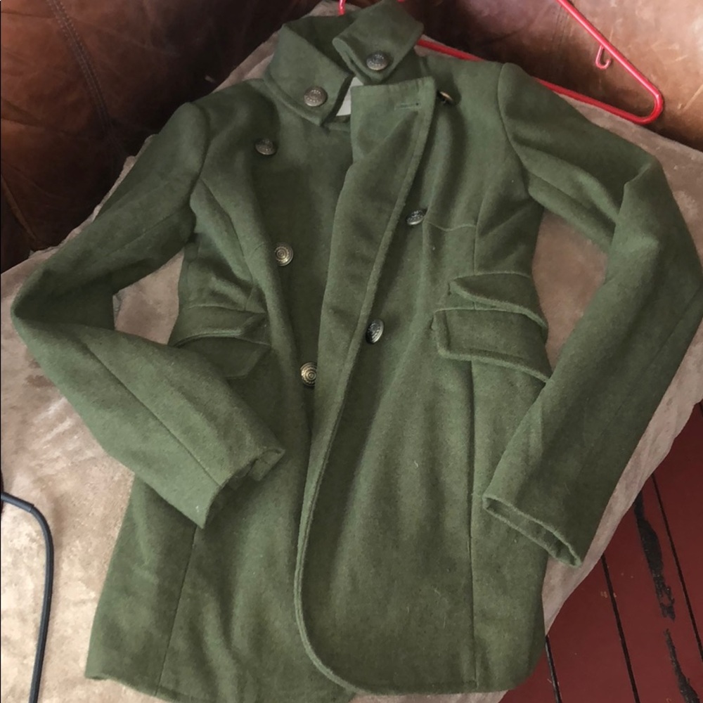 Green pea Coat